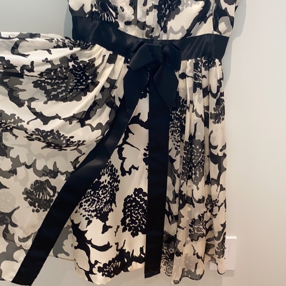 Milly Of New York Silk Cocktail Dress - Size 8 - Picture 2 of 6